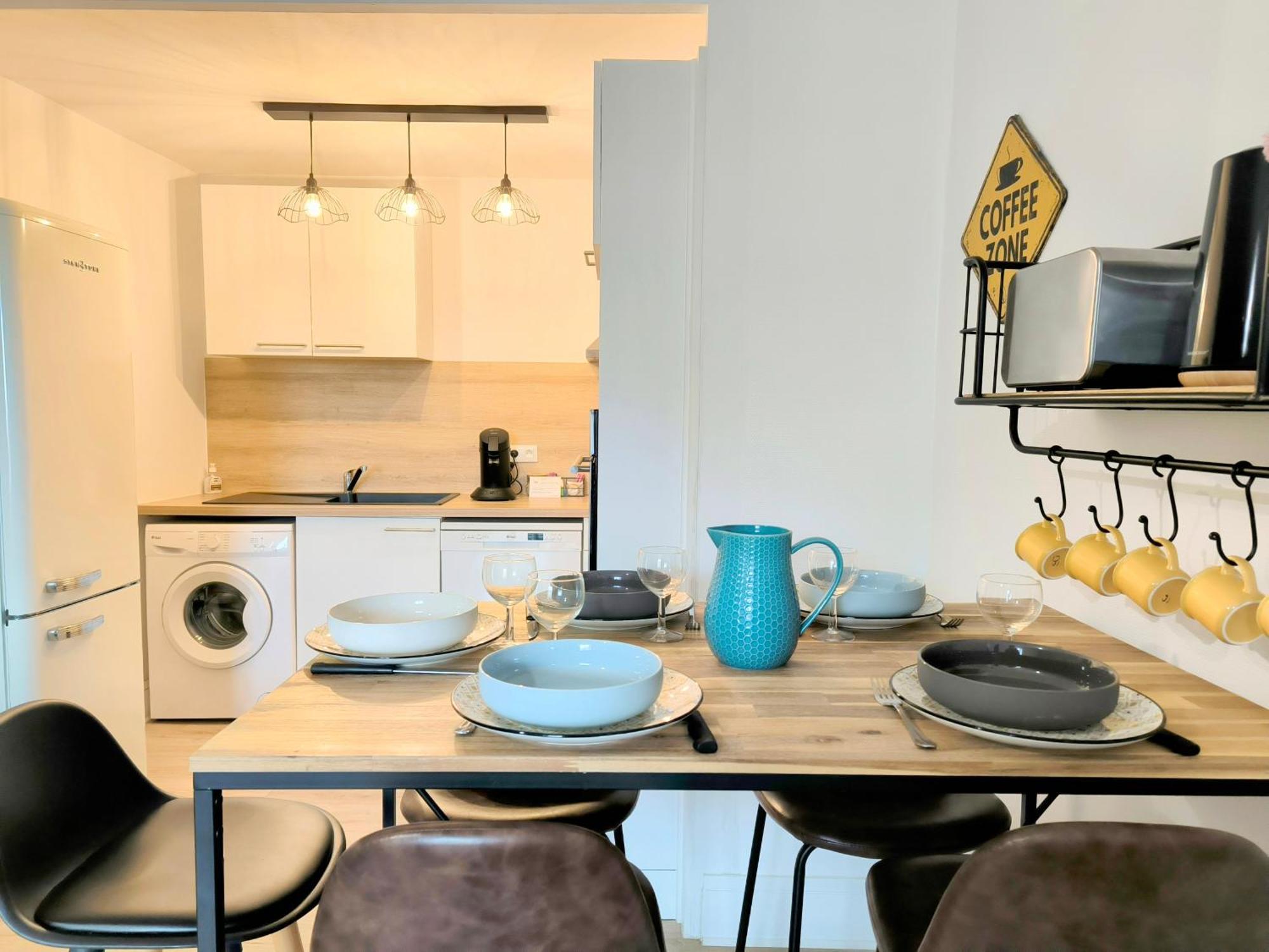 Апартаменти Chez Lulu - 5 Lits- Proche Cnpe - Gare Амбер'є-ан-Бюже Екстер'єр фото